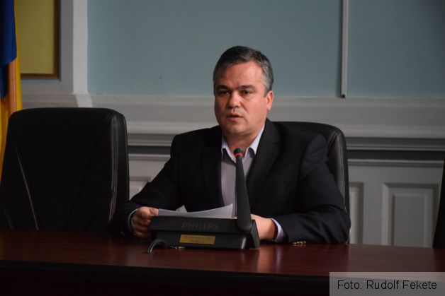 adrianvesteapresedinte_233168.JPG