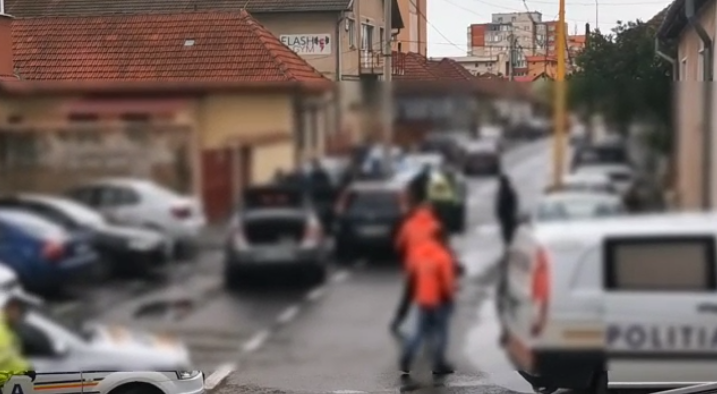 Update. BRAȘOV. Trei percheziții și o urmărire prin oraș, în dosarul de trafic de droguri! Suspectul a șofat drogat și fără permis 1 droguri_2.png