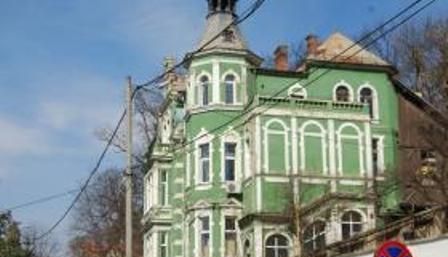 Update BRAȘOV. 10.000 de euro lunar pentru Psihiatria de pe Eminescu. Proprietarii cer 20.000 de euro 1 psihi.jpg