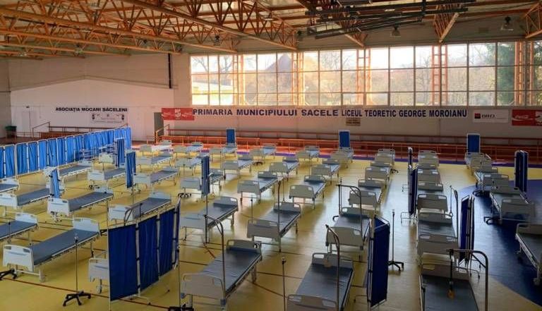 BRAȘOV. Spital de campanie pentru pacienții COVID-19 1 sala1-768x576.jpg