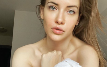 iulia albu 2_280663.png