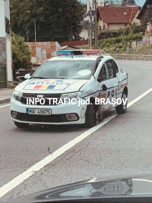 Mașină de poliție implicată într-un accident, pe DN 1 Brașov - Ploiești 1 20200623_142141_281352.jpg