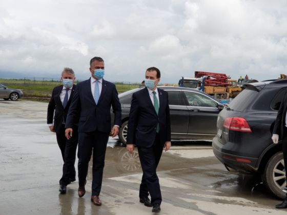 COVID-19 BRAȘOV. Ludovic Orban despre creșterea numărului de infectări. Laude pentru... (VIDEO) 1 Orban-Vestea-Bode-aeroport-autostrada (7)_281253.jpg