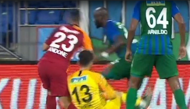 ACCIDENTĂRI GRAVE. Doi fotbaliști români de top vor sta mult timp pe tușă! 1 andone_4.png