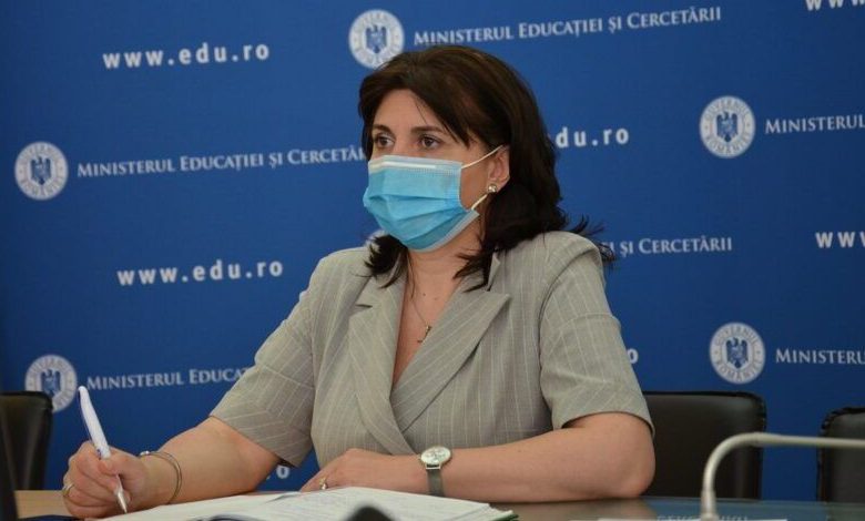 Despre ÎNCHIDEREA tuturor UNITĂȚILOR ȘCOLARE cu ocazia ALEGERILOR LOCALE... Ce a spus Ministrul Educației?! 1 anisie.jpg