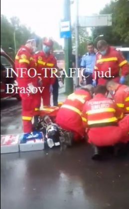 BRAȘOV. Manevre de resuscitare, pe Bulevardul Saturn! 1 cazuta pe strada 2_281194.jpg