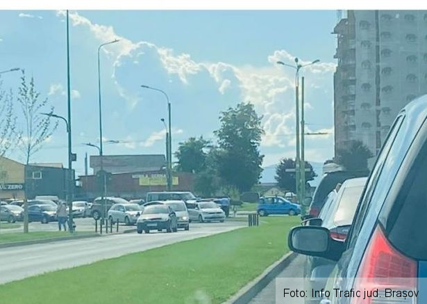 BRAȘOV. Șoferul încătușat după incidentul din zona Coresi a fost reținut 1 coresi_3.jpg