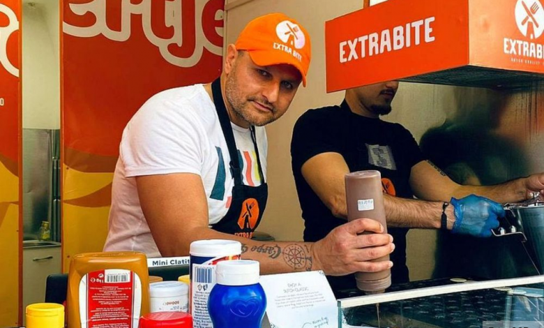 BRAŞOV. Ex-„stegarul” Vasile Ghindaru, ce afacere şi-a deschis în centrul oraşului?!... 1 ghindaru.jpg