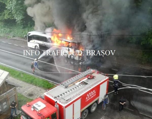 incendiuautocar_2.jpg
