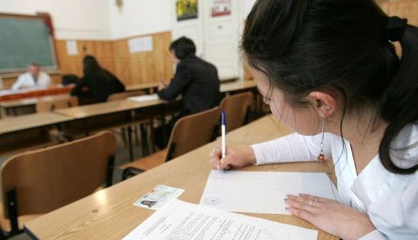BRAȘOV. Peste 400 de copii se bat pentru a fi liceeni din clasa a V-a. La Meșotă și Șaguna, câte trei pe un loc 1 testare.jpg