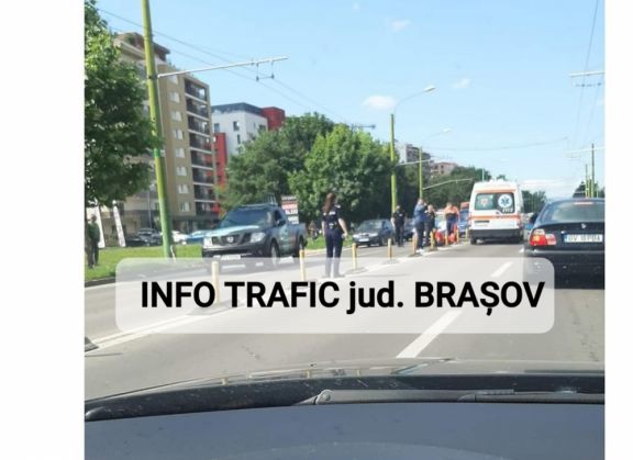 BRAȘOV. Accident între un autoturism și o motocicletă, lângă Coresi / Update: A căzut singur pe șosea (FOTO) 1 20200710_162335_281728.jpg