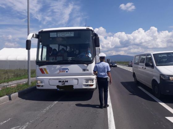 BRAȘOV. Controale rutiere, pe linia transportului de persoane și mărfuri / Nouă autovehicule au fost imobilizate 1 IMG-20200723-WA0014_282049.jpg