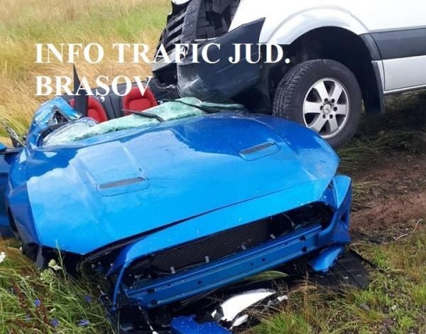 BRAȘOV. Accident cu o victimă încarcerată, pe DN 1 / Update: Persoana este în stop cardio-respirator (FOTO) 1 accidentdn1_30.jpg