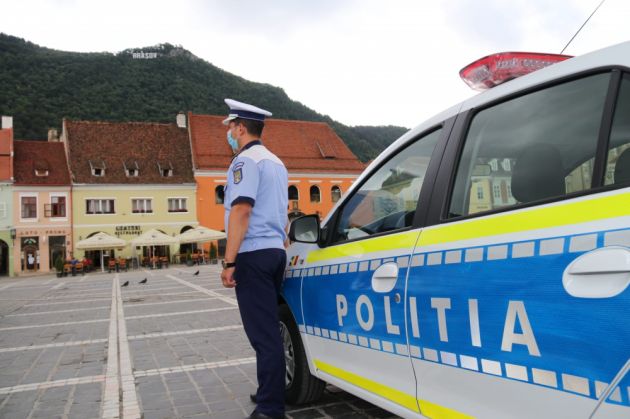 BRAŞOV. 16 autospeciale noi pentru Poliţia Braşov - GALERIE FOTO 1 pol_281797.jpg
