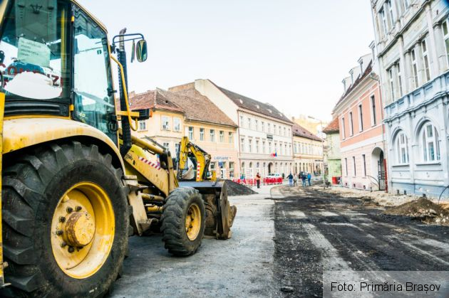 BRAȘOV. Reîncep lucrările pe str. Apollonia Hirscher / Restricții în trafic 1 WhatsApp Image 2020-08-14 at 13.37.22_282532.jpeg