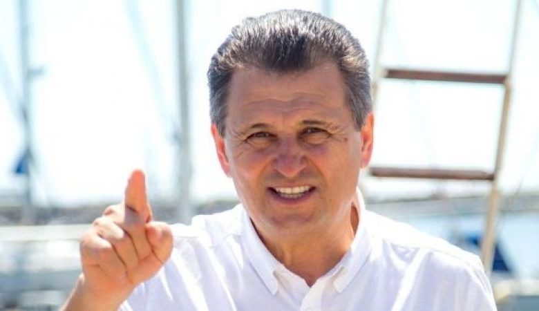 Nea Marin s-a infectat cu SARS-CoV-2, în timpul unor filmări / Alex Velea și Speak, în autoizolare 1 neamarin.jpg