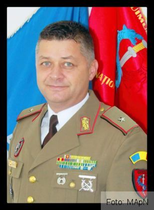 Doliu la MApN după decesul generalului Cătălin Ticulescu, comandant al centrului militar de la Cincu 1 FB_IMG_1603028987704_283894.jpg