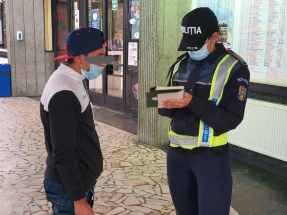 COVID-19. BRAȘOV. Peste 4.500 de persoane legitimate în ultimele 24 de ore / Controale și în mijloacele de transport 1 WhatsApp Image 2020-10-19 at 13.32.08 (1)_283918.jpeg