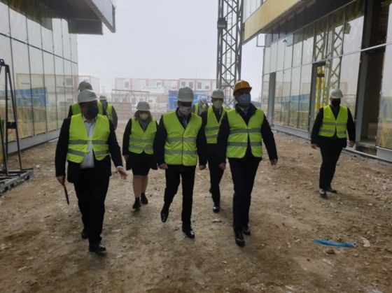 BRAȘOV. Cei mai mulți oaspeți străini sunt israelieni. Aeroportul, „poarta de intrare spre frumusețile Transilvaniei” 1 ambasador-Israel-aeroport1_284013.jpg