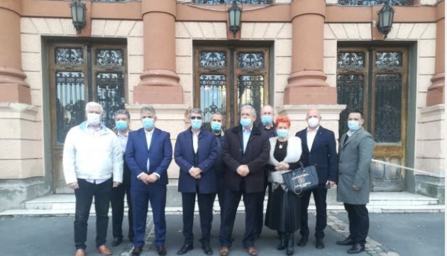 BRAȘOV. Sorin Susanu a renunțat la șansa de a fi senator. Aristotel Căncescu nici nu mai încearcă 1 candidati-pro.jpg