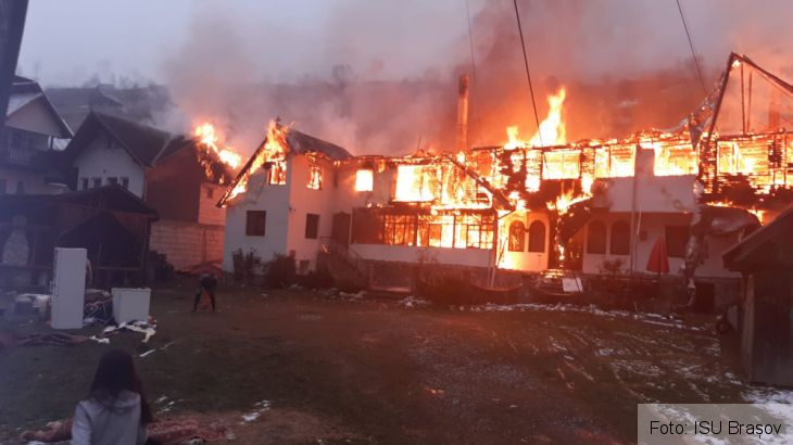 ISU BRAȘOV: Nu lăsați INCENDIILE să vă umbrească sărbătorile! 1 WhatsApp Image 2020-11-28 at 16.43.20_284742.jpeg