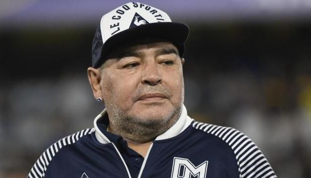 maradona_12.jpg