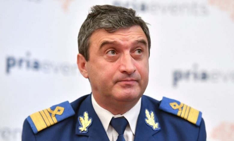 BRAȘOV. Rectorul Academiei Forțelor Aeriene, acuzat de plagiat... Și dintr-un articol semnat de Elena Udrea?! DETALII... 1 raducanu.jpeg