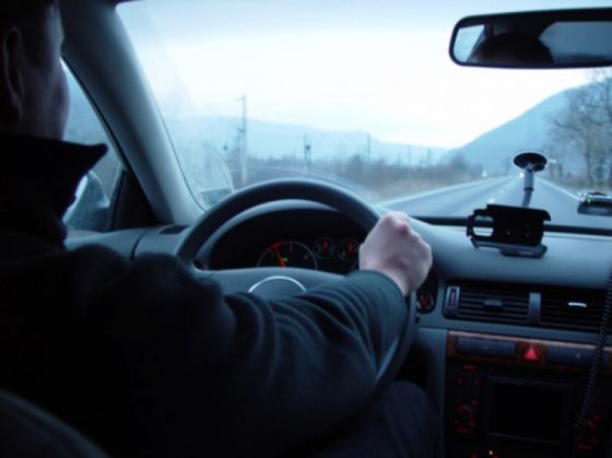 BRAȘOV. Autoturism căutat de autoritățile italiene, descoperit de polițiști, dar cu modificări 1 cc-proprietarul-vehiculului-este-obligat-sa-comunice-identit