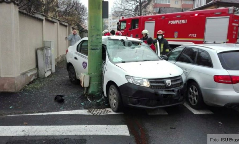 BRAȘOV. ULTIMA ORĂ. Accident pe str. Vasile Alecsandri! 1 whatsappimage2020-12-18at12-17-25.jpeg