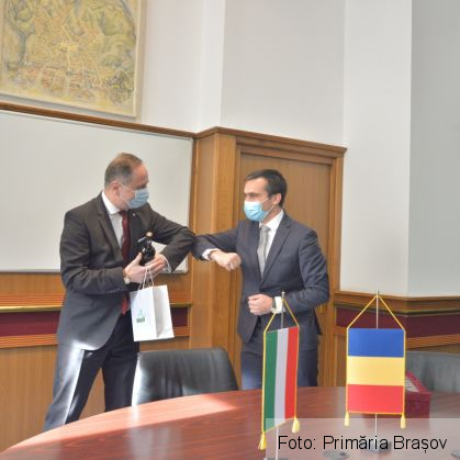 BRAȘOV. Primarul Coliban, discuții despre COVID și despre multiculturalism cu vicepreședintele Parlamentului din Ungaria 1 IMG-20210122-WA0009_285967.jpg