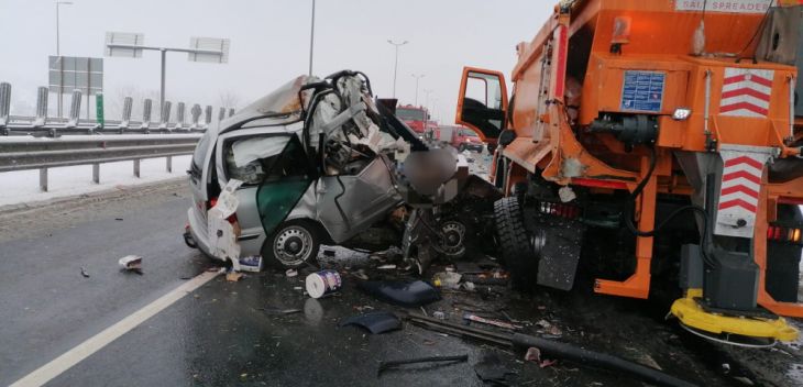 ULTIMA ORĂ. Utilaj al DRDP Brașov, implicat într-un accident cu cinci victime! (Galerie FOTO) 1 WhatsApp Image 2021-01-11 at 10.36.39_285674.jpeg