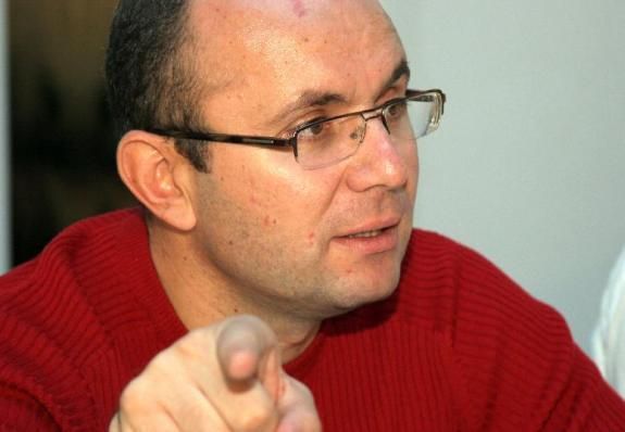 Cozmin Gușă: „Aloo, deontologii lui pește, UEFA, ciocu' mic în cazul ăsta?” 1 cozmin.jpg