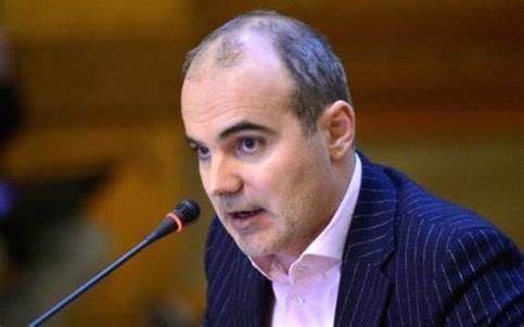 Rareş Bogdan îi cere demisia lui Ludovic Orban 1 rares_3.jpg
