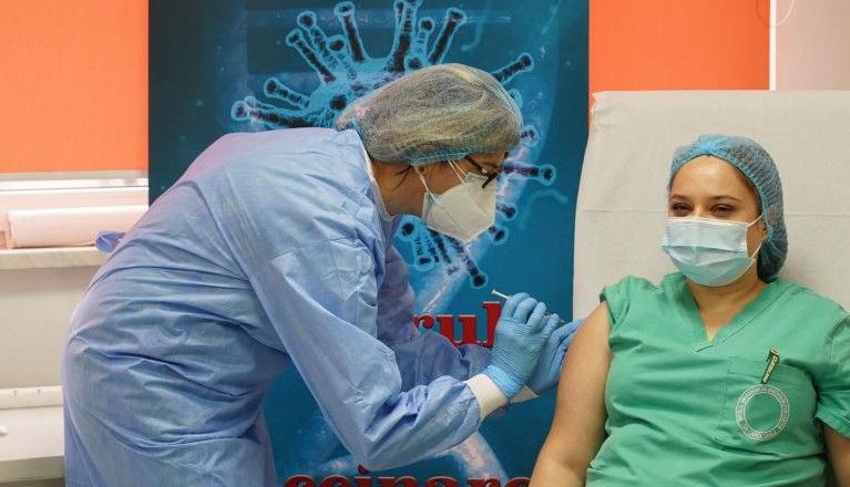 BRAȘOV. Câte persoane s-au vaccinat deja anticoronavirus. Reacții adverse 1 vaccinare.jpg