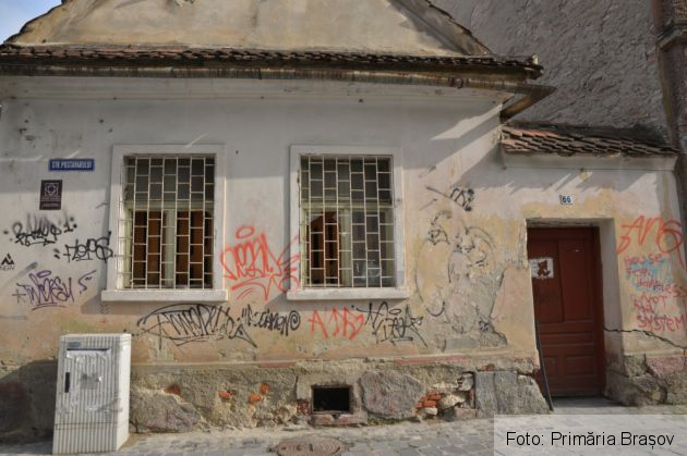 BRAŞOV. Somaţii, apoi amenzi pe numele proprietarilor de clădiri dărăpănate 1 WhatsApp Image 2021-02-22 at 13.58.09_286533.jpeg