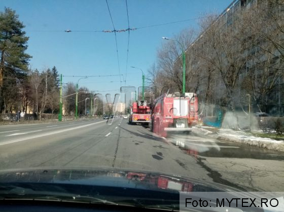 BRAȘOV. ULTIMA ORĂ. Intervenție ISU pe Bulevardul Saturn! Update: Femeie transportată la spital 1 IMG-20210327-WA0002_287175.jpg