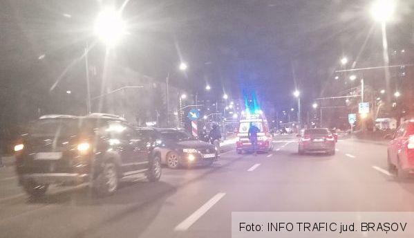 BRAȘOV. Coliziune la „zebră”, în Gemenii 1 accidentgemenii.jpg