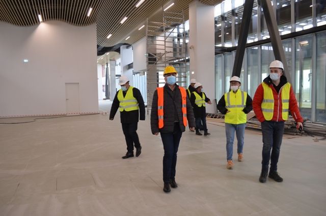 Update BRAȘOV. „Construcţia Terminalului Aeroportului s-a finalizat” 1 vestea_44.jpg