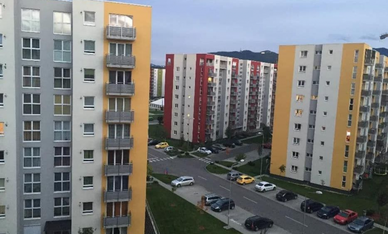 BRAȘOV. Interpelări privind starea drumurilor din Avantgarden și calitatea materialelor folosite la trasarea „zebrelor” din oraș 1 bartolomeu_2.jpg