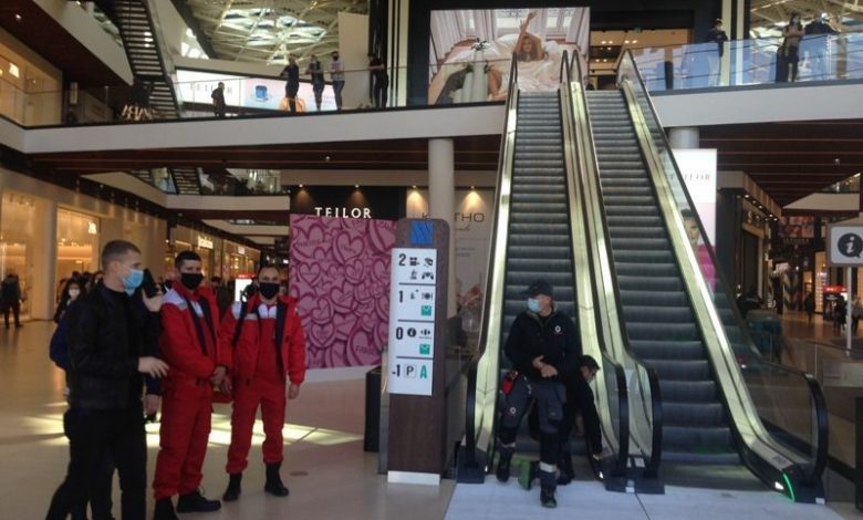 COVID-19 BRAȘOV. Administratorii de centre comerciale, chemați să reducă „febra” de dinainte de Sărbători 1 mall_5.jpg