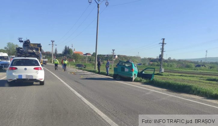 BRAȘOV. Accident cu două victime, la intrare în Feldioara (FOTO) 1 FB_IMG_1620732233488_288090.jpg