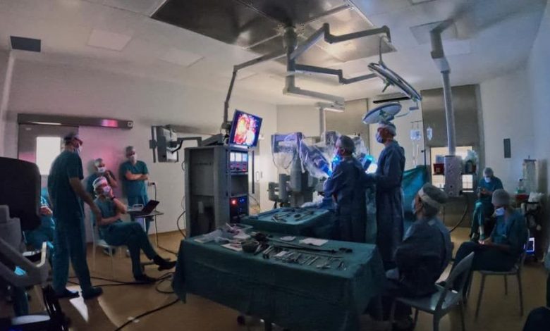 BRAȘOV. 12 operații în 72 de ore. Ultramaraton de transplant renal asistat de robot 1 transplantrenalsf-constantin.jpg