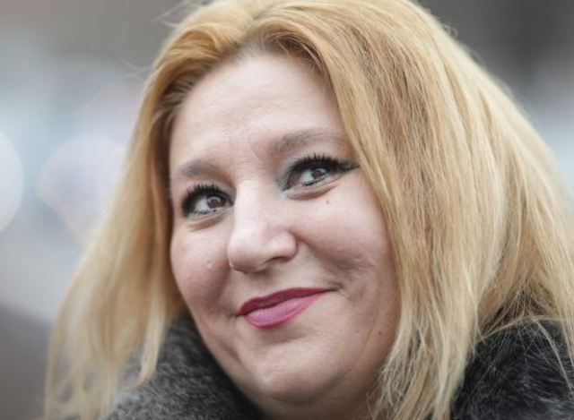 Diana Şoşoacă: „Mâinile lui Arafat sunt pline de sânge” 1 diana_4.jpg
