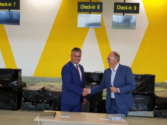 Update AEROPORTUL BRAȘOV. Când va fi gata și, mai ales, când vor fi primele zboruri 1 semnare-aeroport_288765.jpg