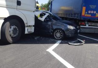 BRAȘOV. „Bușitură" sub podul de la Dârste (FOTO) 2 FB_IMG_1626353571868_289642.jpg