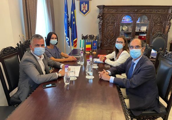 BRAȘOV. Vestea despre Aeroport ajunge și în Argentina / Judeţul nostru s-ar putea înfrăţi cu regiuni din țara sud-americană 1 ambasadorargentina.jpg