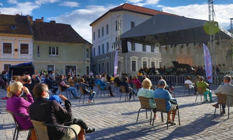 piata-sf-ioan-stagiune-estivala-1024x682.jpeg