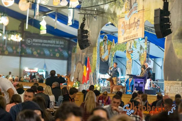 BRAȘOV. Ofițeri DGA, „descindere” la... Oktoberfest 1 FB_IMG_1631260978515_291086.jpg