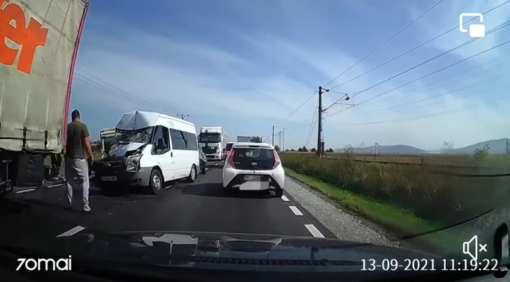 Accident pe DN 11 Brașov - Covasna 1 Screenshot_20210913-144440_Facebook_291170.jpg