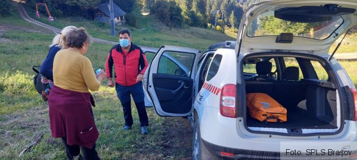 BRAȘOV. Persoană preluată de salvamontiști, după ce a leșinat la Pietrele lui Solomon / Intervenție și pe pârtia Sulinar 1 IMG-20211004-WA0014_291725.jpg